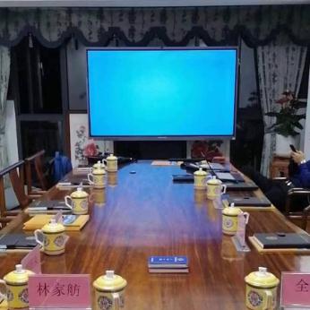 曼特文化传媒公司65寸案例