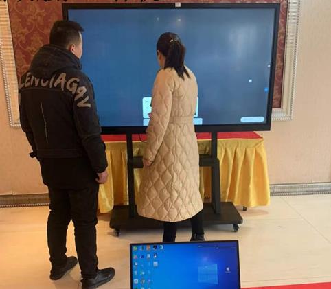 淮南同庆楼酒店86寸案例