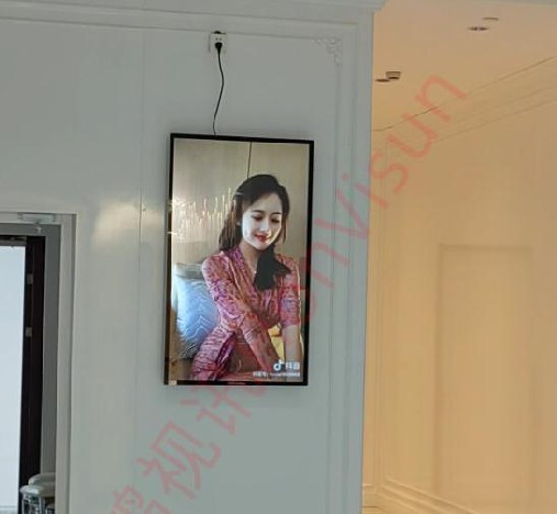 酒店宴会厅55寸壁挂广告机